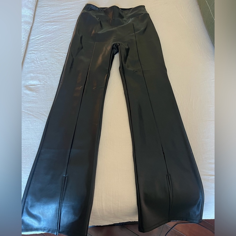 Abercrombie flair vegan leather pants